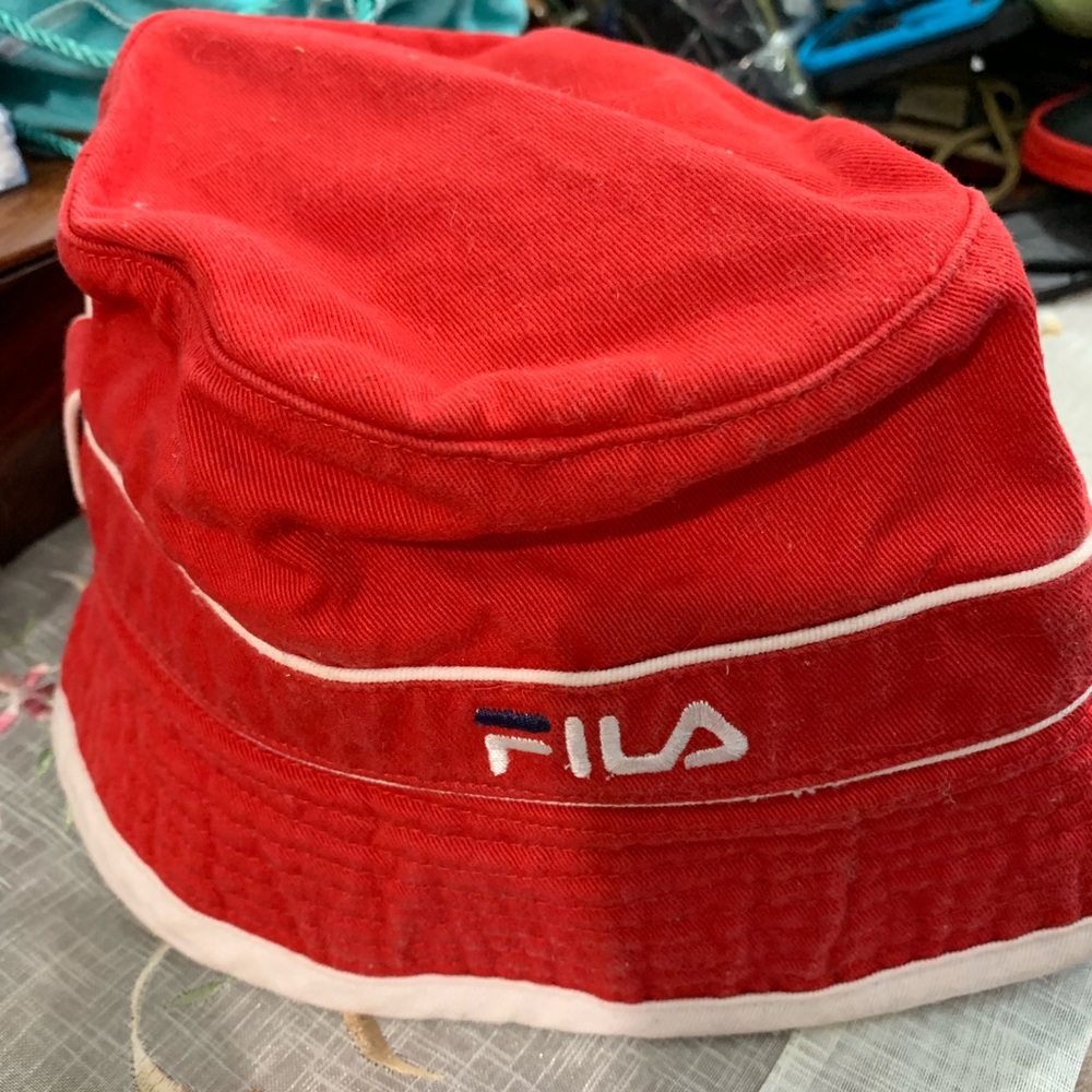 FILA hat - Picture 2 of 5